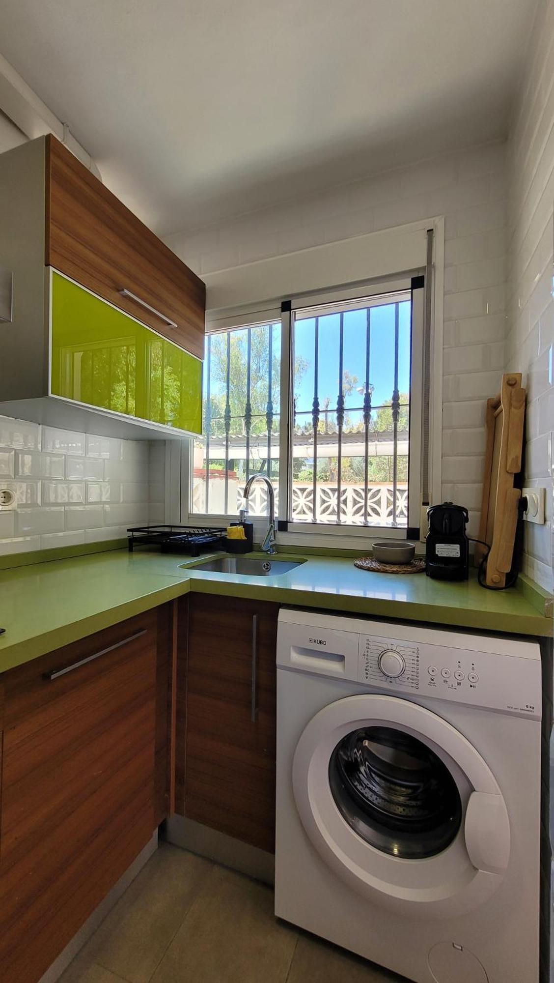 "Cozy Home", Terrace, Parking And Pool Malaga Exterior photo